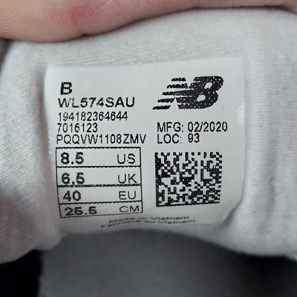 New Balance 574 Sneakers - Picture 9 of 9